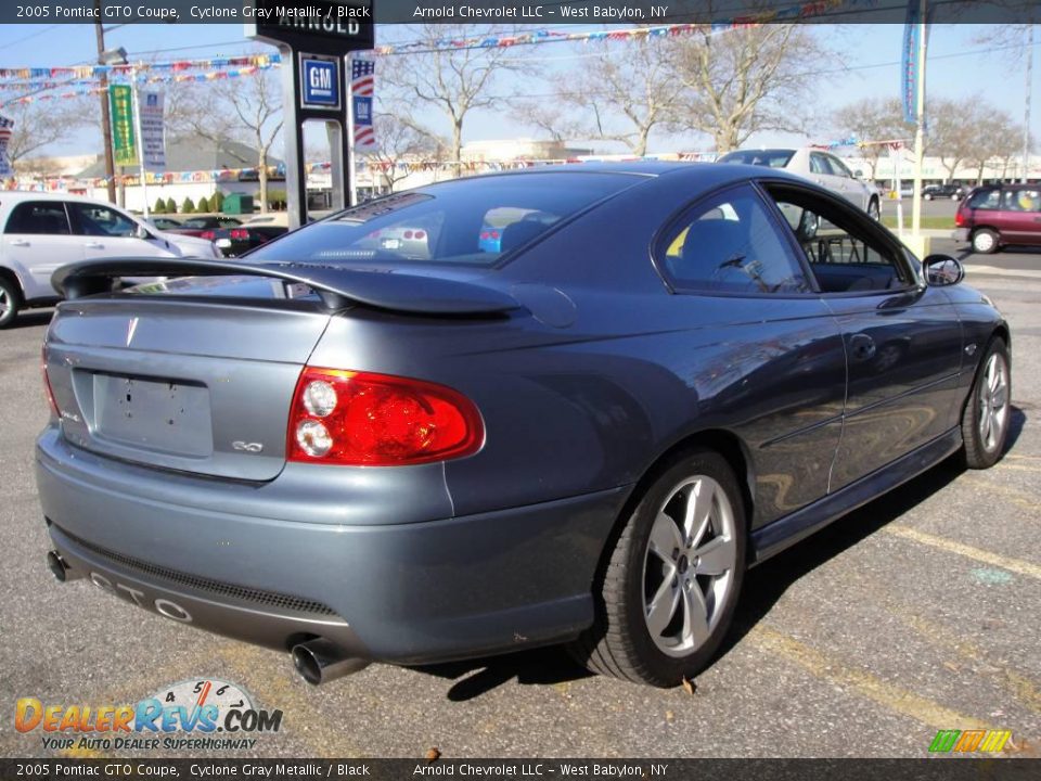 2005 Pontiac GTO Coupe Cyclone Gray Metallic / Black Photo #6