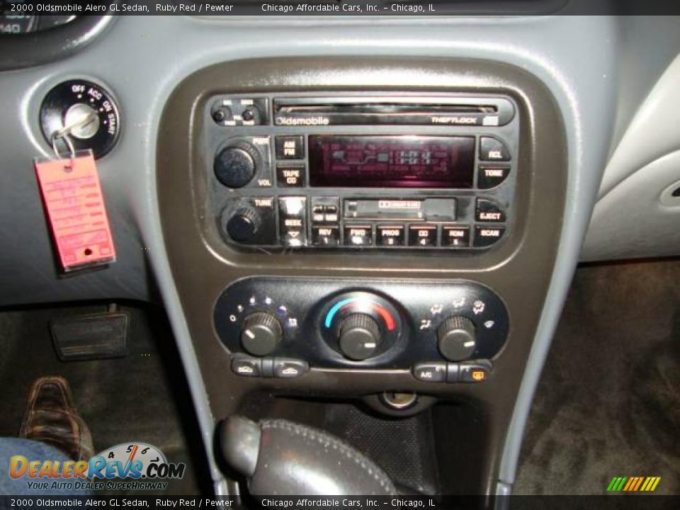 2000 Oldsmobile Alero GL Sedan Ruby Red / Pewter Photo #12