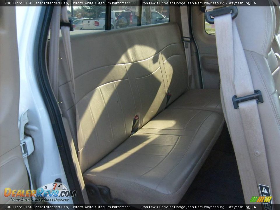 2000 Ford F150 Lariat Extended Cab Oxford White / Medium Parchment Photo #17