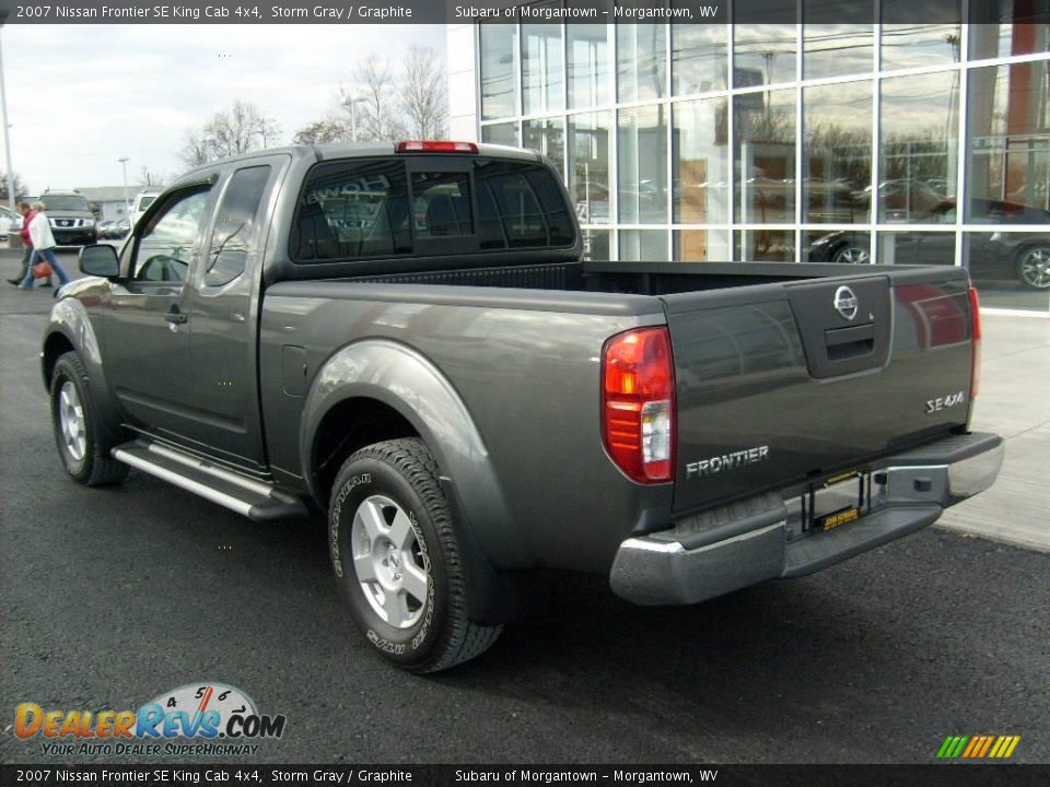 2007 Nissan Frontier SE King Cab 4x4 Storm Gray / Graphite Photo #3