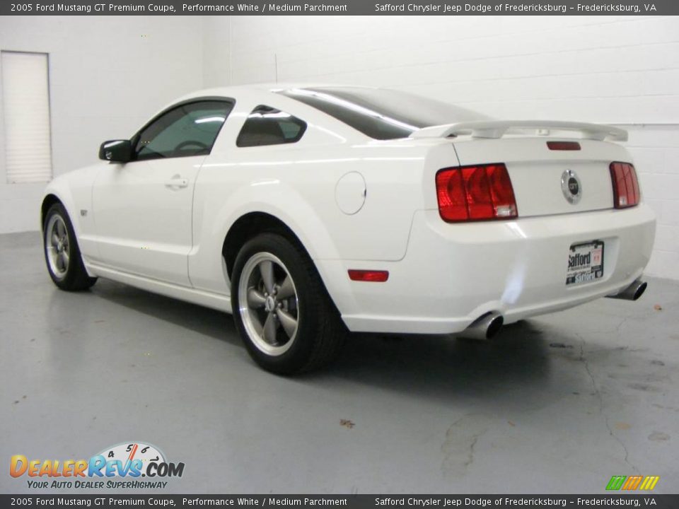 2005 Ford Mustang GT Premium Coupe Performance White / Medium Parchment Photo #6