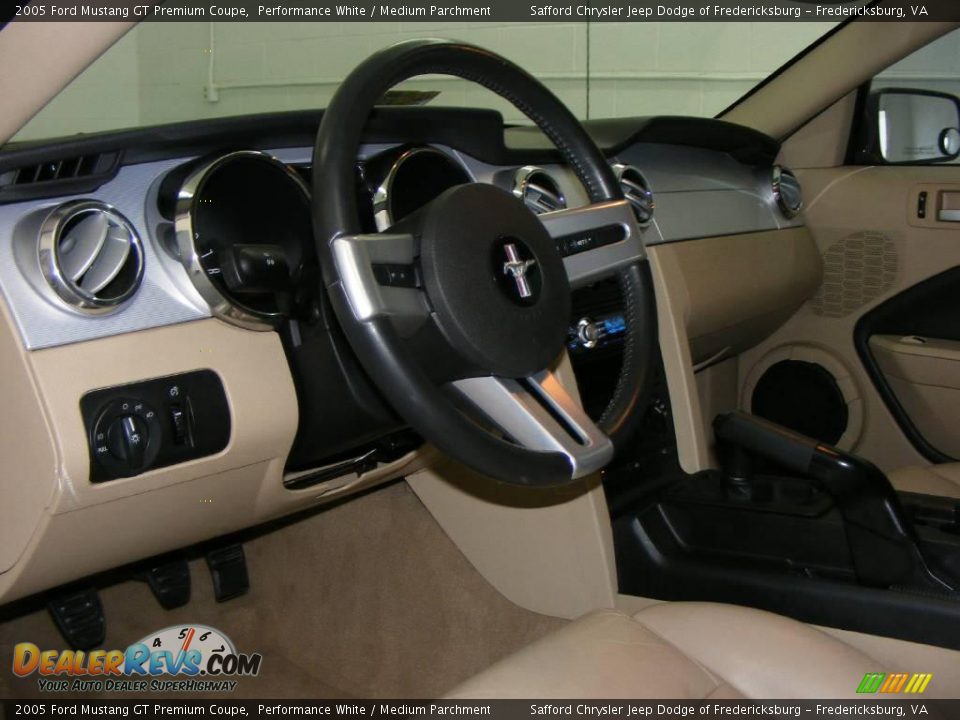 2005 Ford Mustang GT Premium Coupe Performance White / Medium Parchment Photo #10