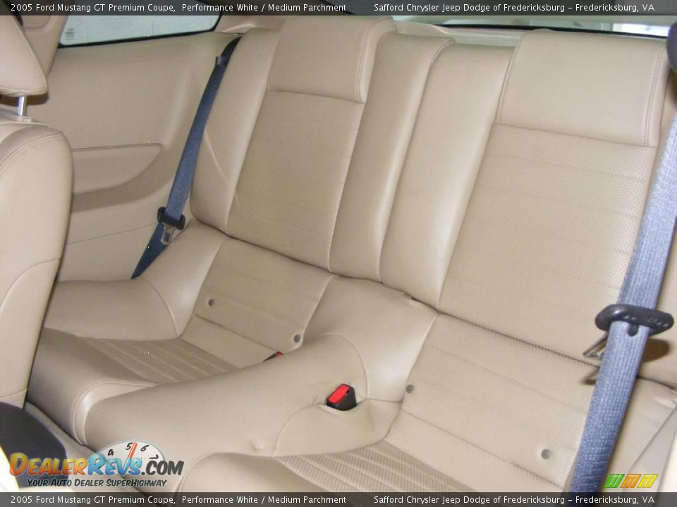 2005 Ford Mustang GT Premium Coupe Performance White / Medium Parchment Photo #13