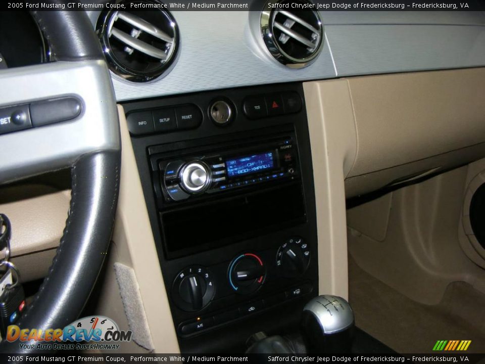 2005 Ford Mustang GT Premium Coupe Performance White / Medium Parchment Photo #19