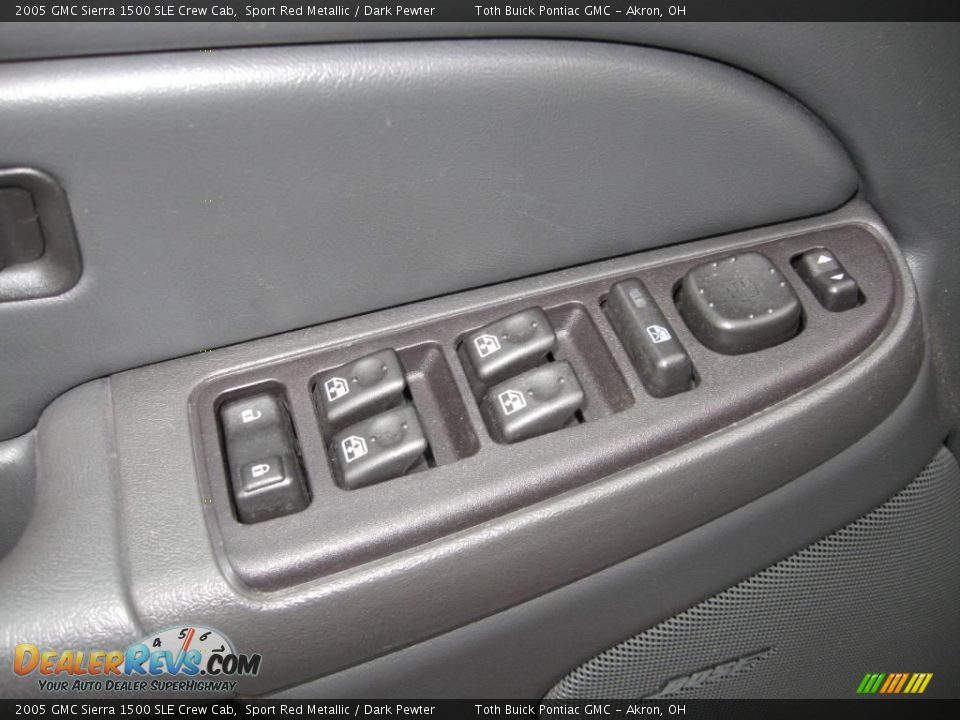 2005 GMC Sierra 1500 SLE Crew Cab Sport Red Metallic / Dark Pewter Photo #10