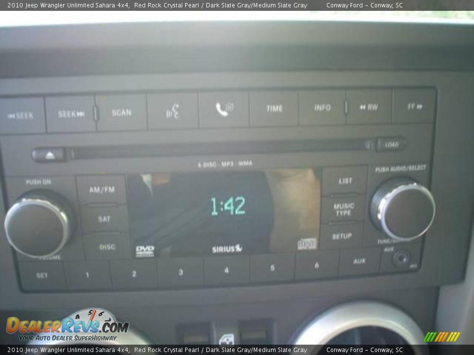 2010 Jeep Wrangler Unlimited Sahara 4x4 Red Rock Crystal Pearl / Dark Slate Gray/Medium Slate Gray Photo #23