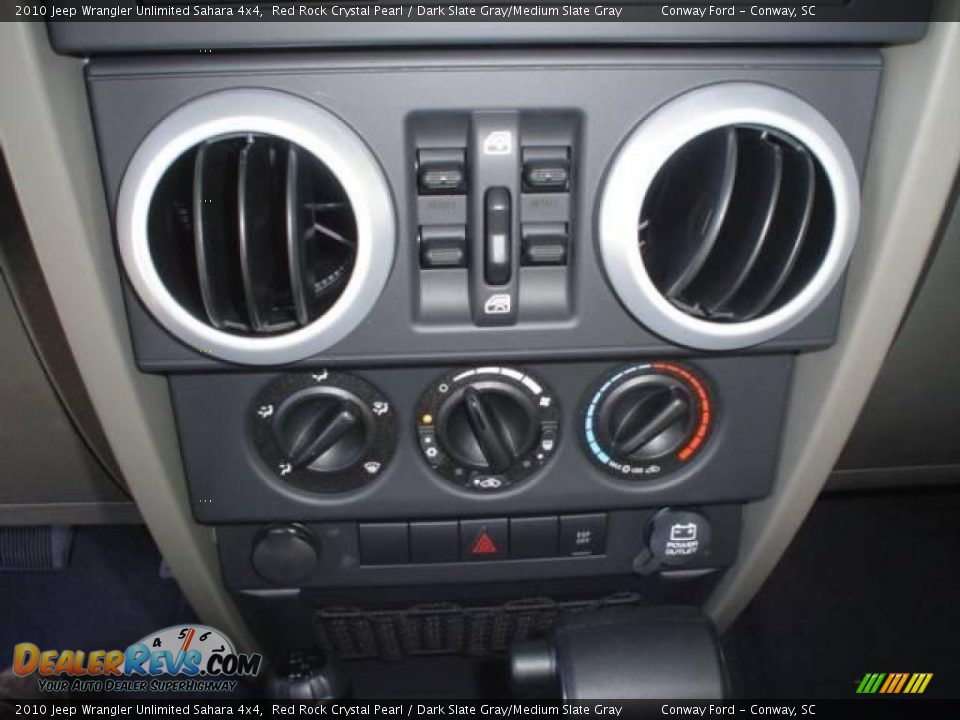 2010 Jeep Wrangler Unlimited Sahara 4x4 Red Rock Crystal Pearl / Dark Slate Gray/Medium Slate Gray Photo #24