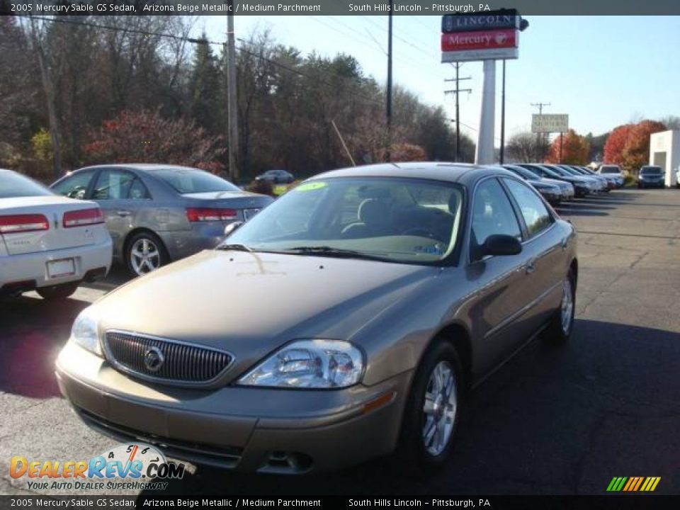 2005 Mercury Sable GS Sedan Arizona Beige Metallic / Medium Parchment Photo #1