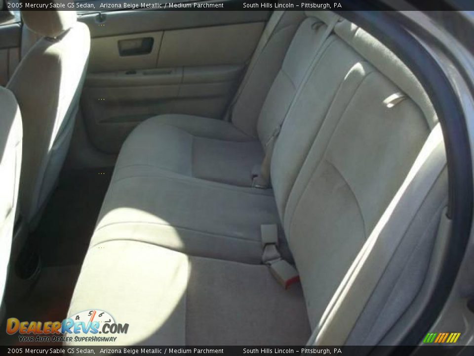2005 Mercury Sable GS Sedan Arizona Beige Metallic / Medium Parchment Photo #9