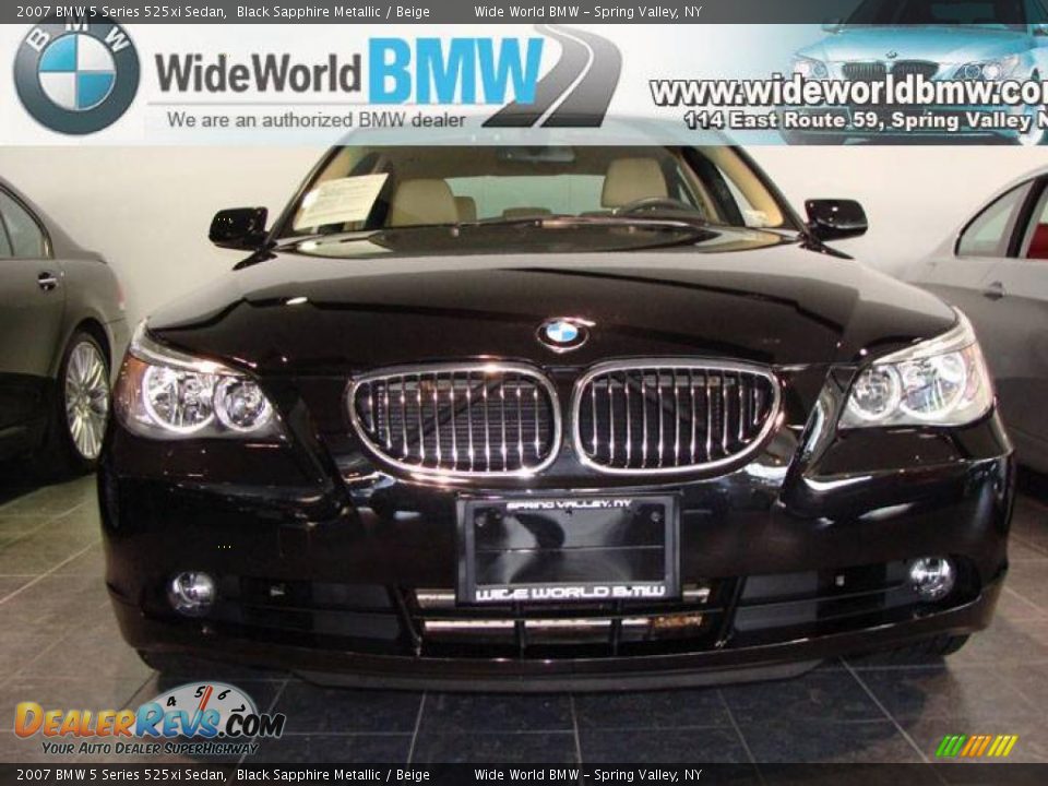 2007 BMW 5 Series 525xi Sedan Black Sapphire Metallic / Beige Photo #2