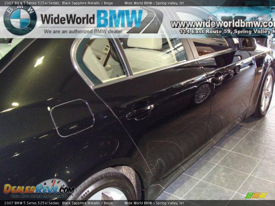 2007 BMW 5 Series 525xi Sedan Black Sapphire Metallic / Beige Photo #5