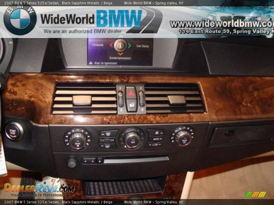 2007 BMW 5 Series 525xi Sedan Black Sapphire Metallic / Beige Photo #14