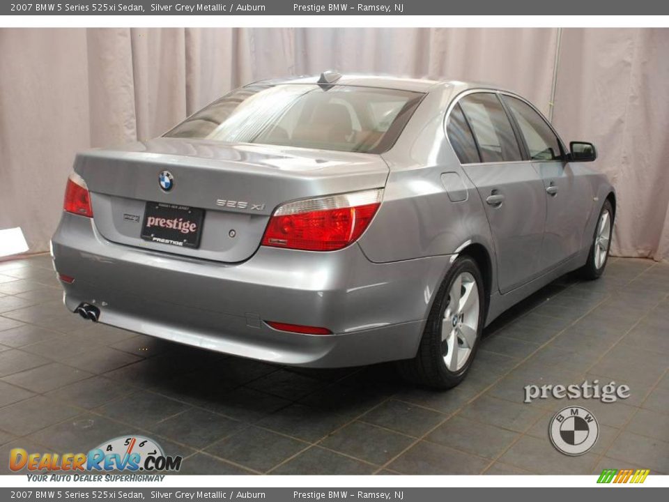 2007 BMW 5 Series 525xi Sedan Silver Grey Metallic / Auburn Photo #2
