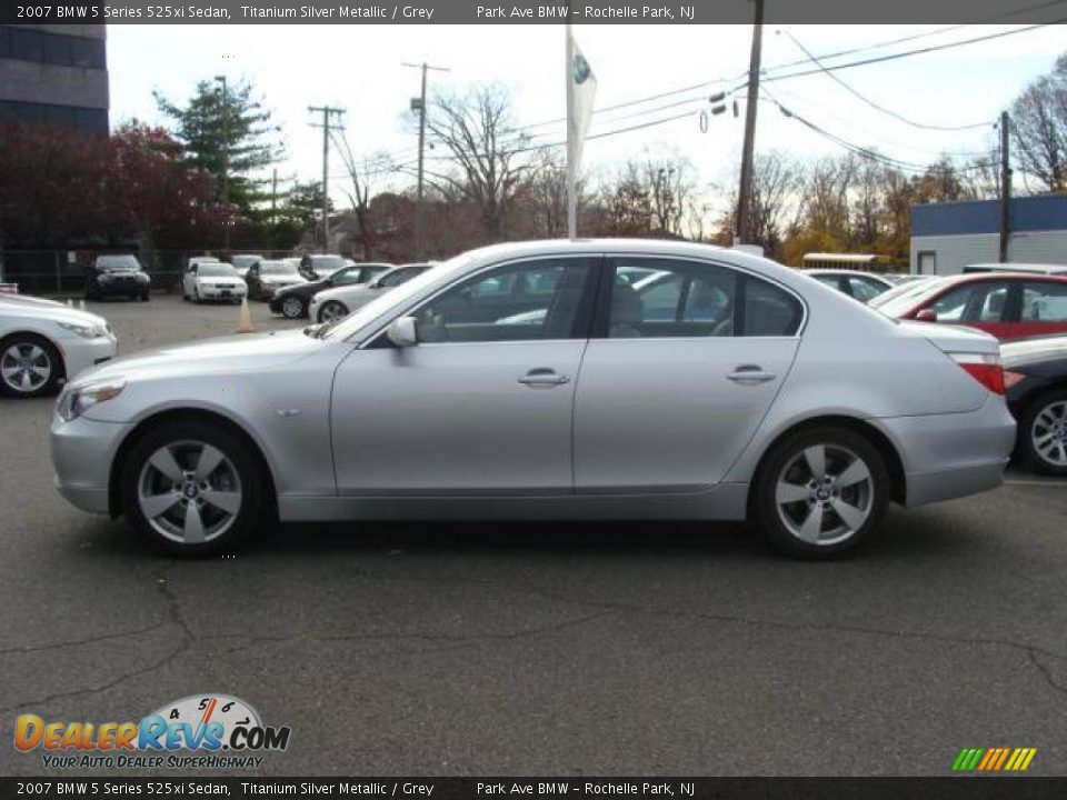 2007 BMW 5 Series 525xi Sedan Titanium Silver Metallic / Grey Photo #5