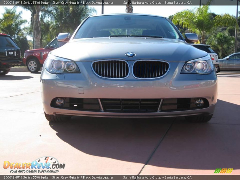 2007 BMW 5 Series 550i Sedan Silver Grey Metallic / Black Dakota Leather Photo #2