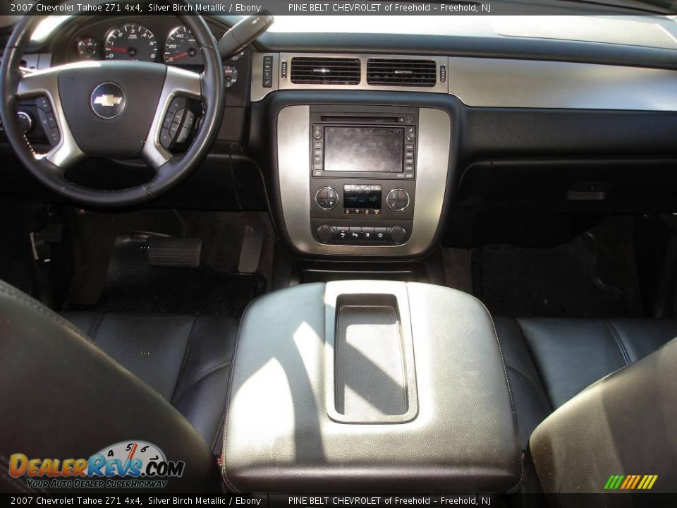 2007 Chevrolet Tahoe Z71 4x4 Silver Birch Metallic / Ebony Photo #11