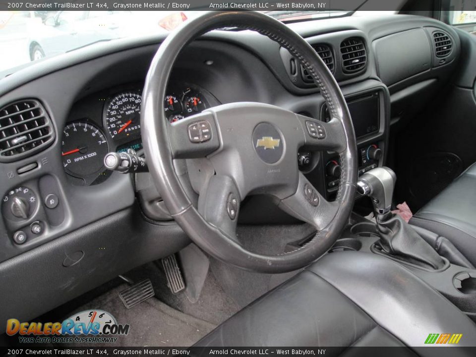 2007 Chevrolet TrailBlazer LT 4x4 Graystone Metallic / Ebony Photo #11