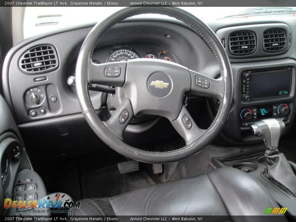 2007 Chevrolet TrailBlazer LT 4x4 Graystone Metallic / Ebony Photo #12