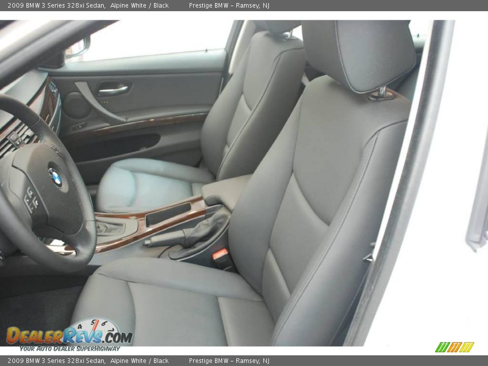 2009 BMW 3 Series 328xi Sedan Alpine White / Black Photo #4