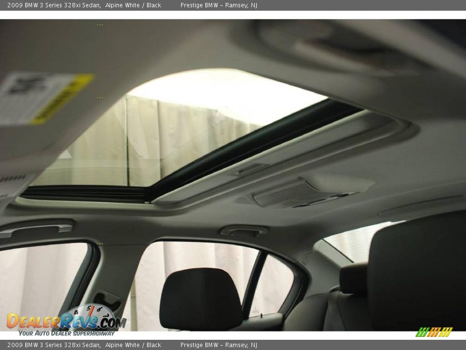 2009 BMW 3 Series 328xi Sedan Alpine White / Black Photo #5