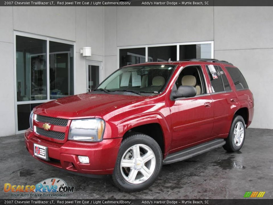 2007 Chevrolet TrailBlazer LT Red Jewel Tint Coat / Light Cashmere/Ebony Photo #1