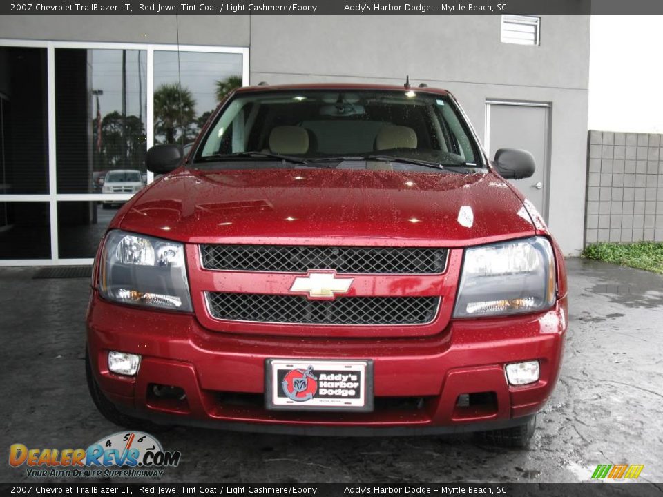 2007 Chevrolet TrailBlazer LT Red Jewel Tint Coat / Light Cashmere/Ebony Photo #3
