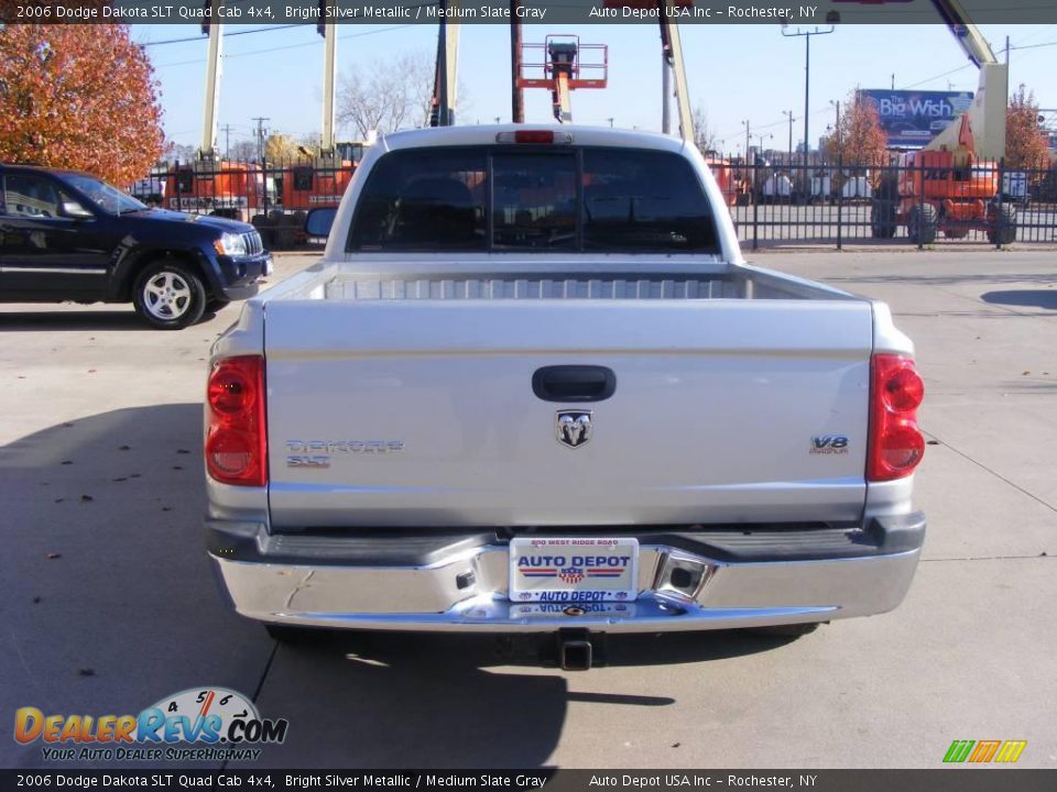 2006 Dodge Dakota SLT Quad Cab 4x4 Bright Silver Metallic / Medium Slate Gray Photo #6