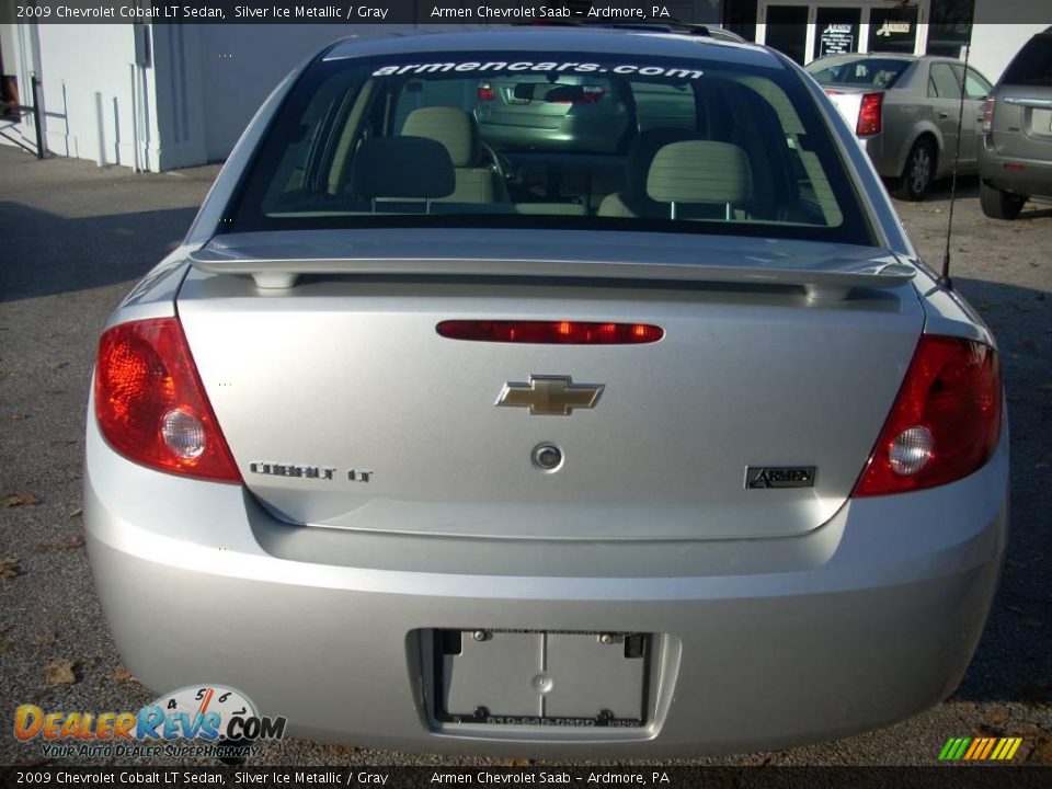2009 Chevrolet Cobalt LT Sedan Silver Ice Metallic / Gray Photo #4