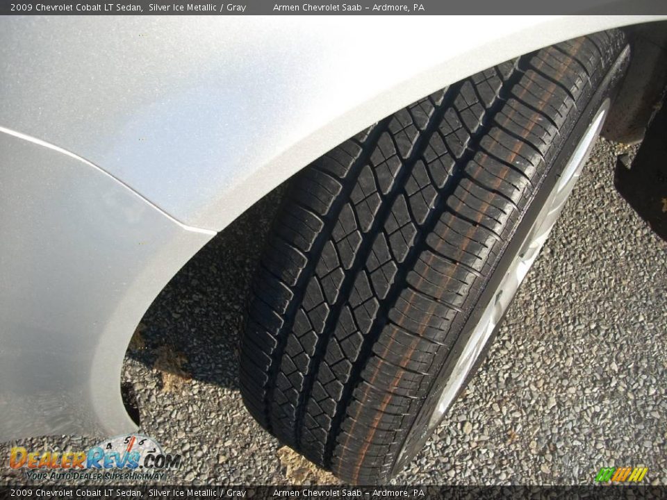 2009 Chevrolet Cobalt LT Sedan Silver Ice Metallic / Gray Photo #13