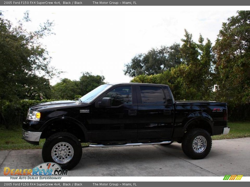 2005 Ford F150 FX4 SuperCrew 4x4 Black / Black Photo #3