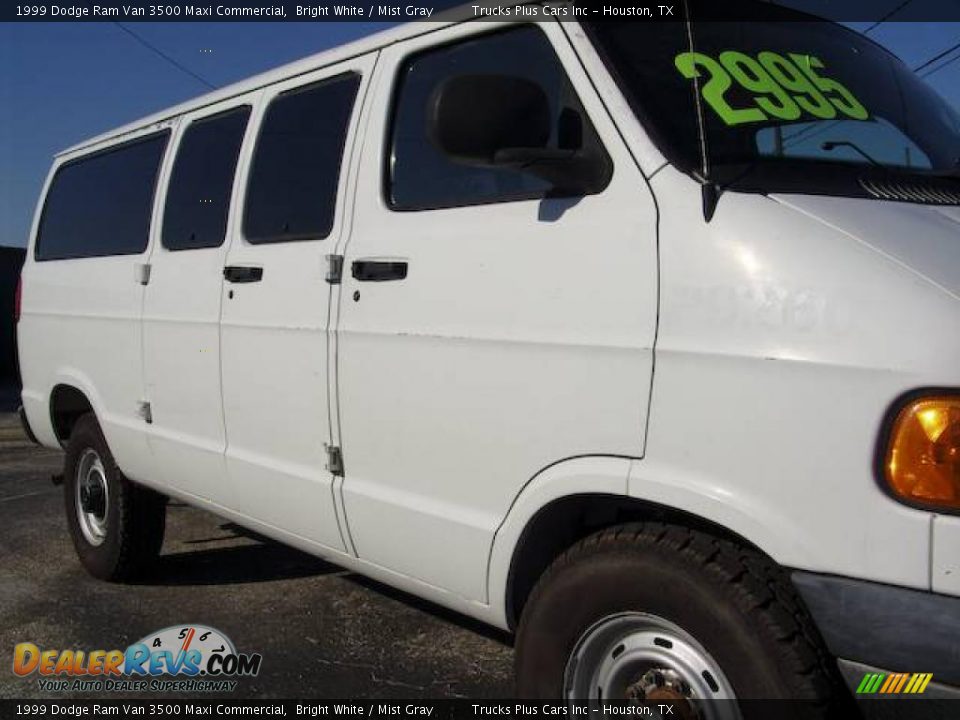 1999 Dodge Ram Van 3500 Maxi Commercial Bright White / Mist Gray Photo #12