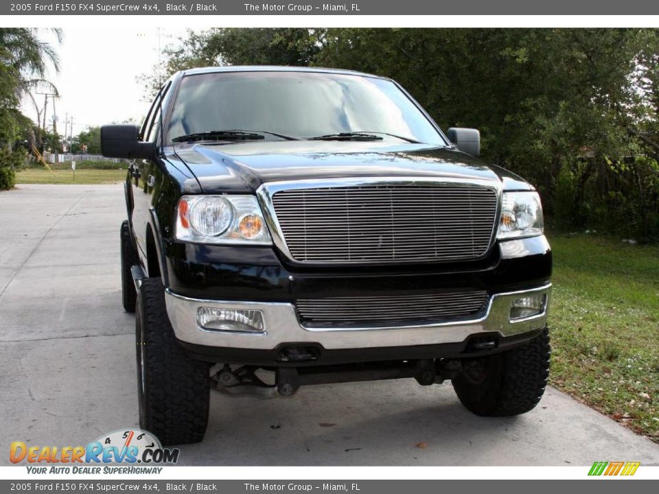 2005 Ford F150 FX4 SuperCrew 4x4 Black / Black Photo #20