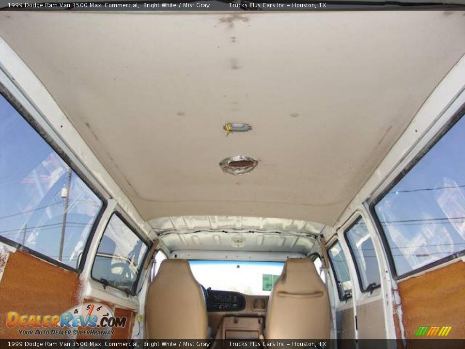 1999 Dodge Ram Van 3500 Maxi Commercial Bright White / Mist Gray Photo #31