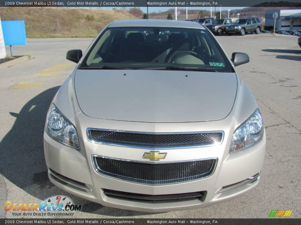 2009 Chevrolet Malibu LS Sedan Gold Mist Metallic / Cocoa/Cashmere Photo #10