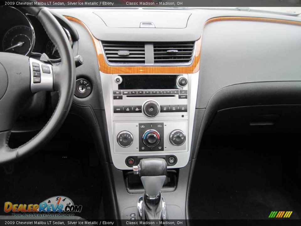2009 Chevrolet Malibu LT Sedan Silver Ice Metallic / Ebony Photo #11