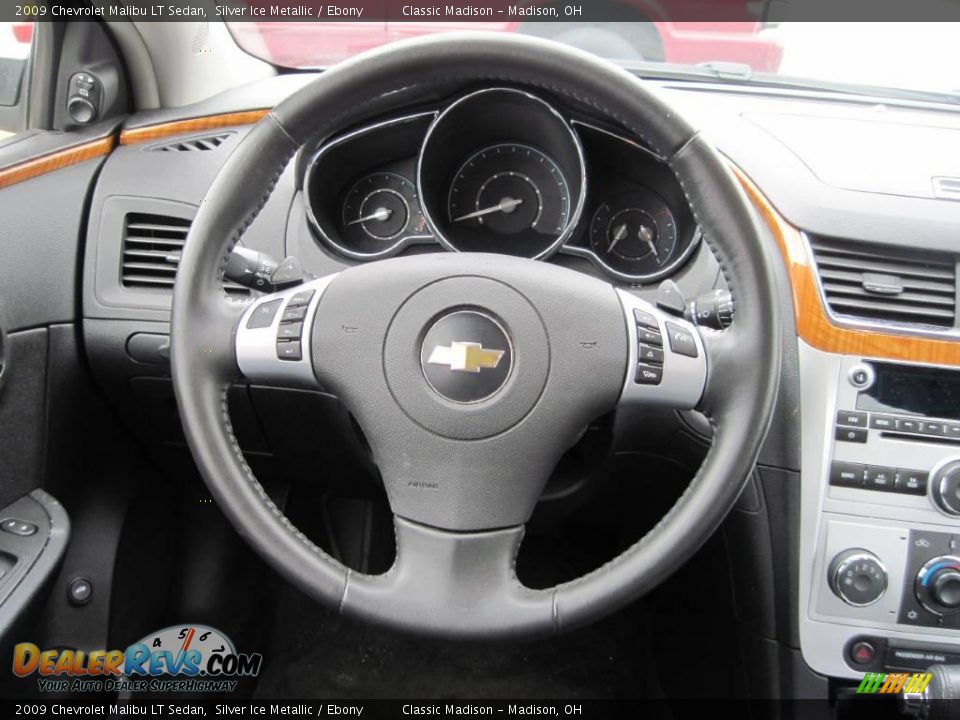 2009 Chevrolet Malibu LT Sedan Silver Ice Metallic / Ebony Photo #12