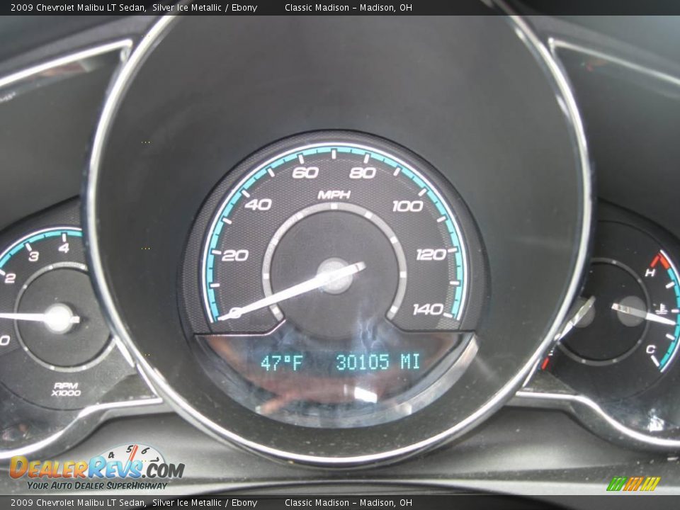 2009 Chevrolet Malibu LT Sedan Silver Ice Metallic / Ebony Photo #14
