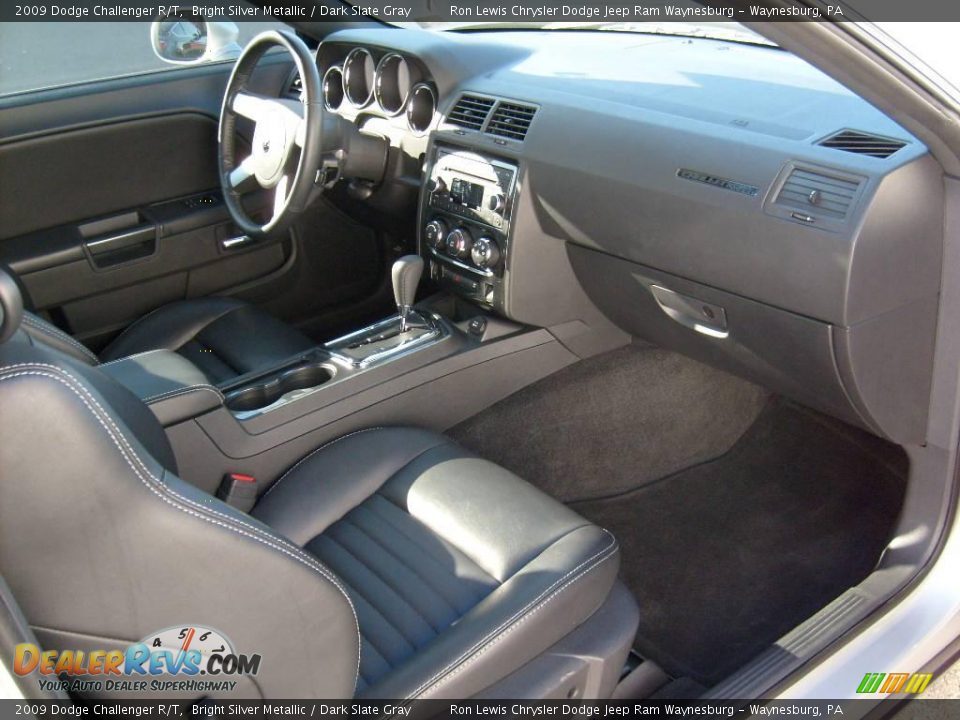 2009 Dodge Challenger R/T Bright Silver Metallic / Dark Slate Gray Photo #18