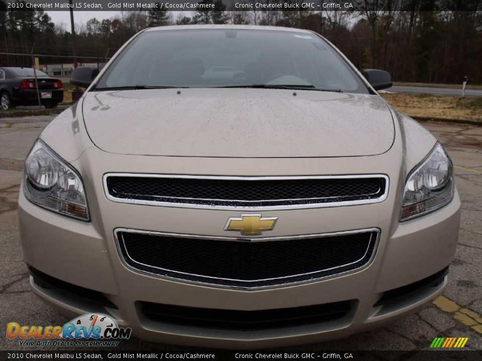 2010 Chevrolet Malibu LS Sedan Gold Mist Metallic / Cocoa/Cashmere Photo #8