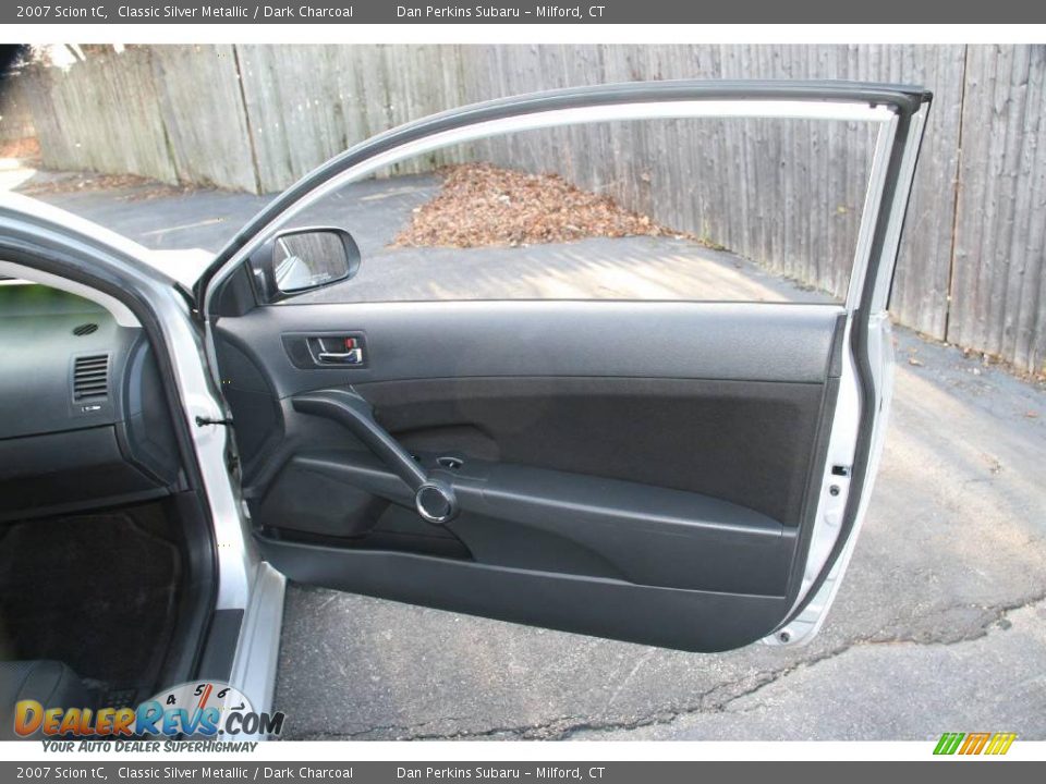 2007 Scion tC Classic Silver Metallic / Dark Charcoal Photo #14