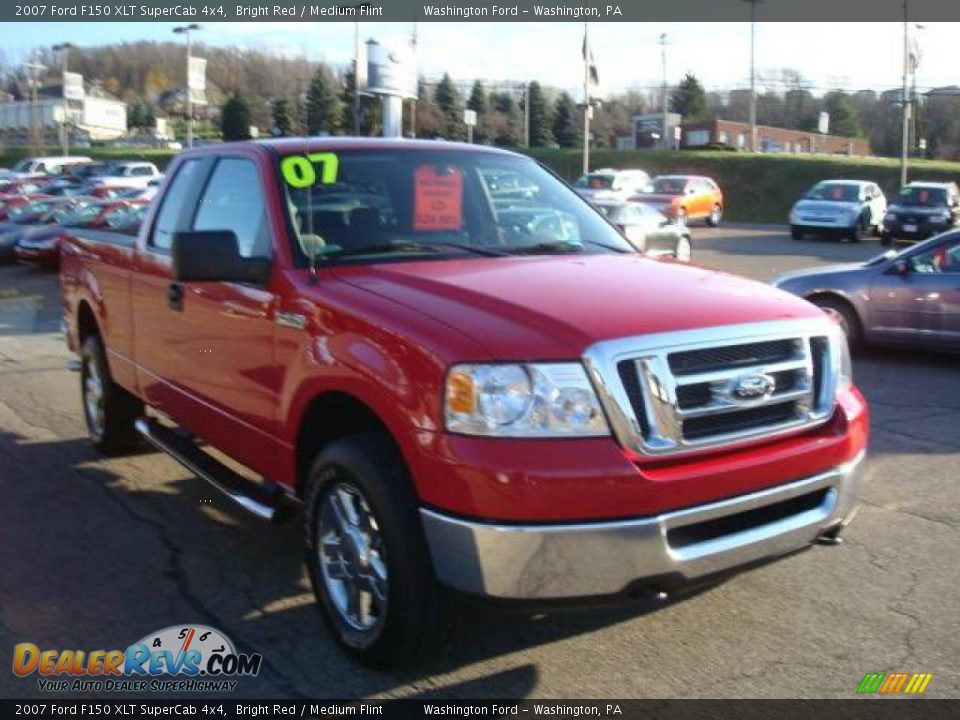 2007 Ford F150 XLT SuperCab 4x4 Bright Red / Medium Flint Photo #6