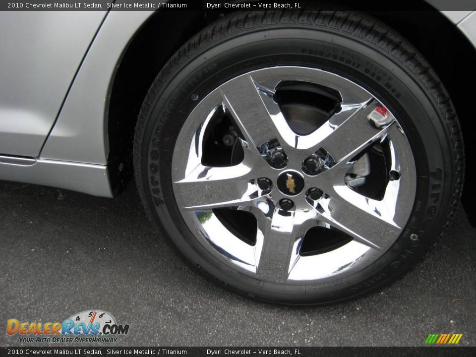 2010 Chevrolet Malibu LT Sedan Silver Ice Metallic / Titanium Photo #4