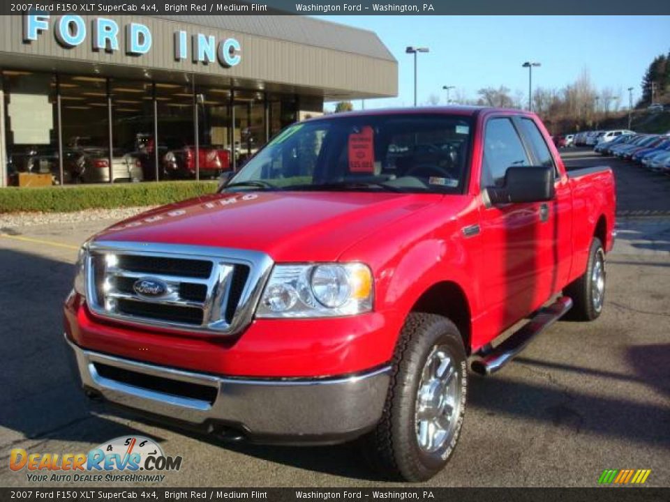 2007 Ford F150 XLT SuperCab 4x4 Bright Red / Medium Flint Photo #12