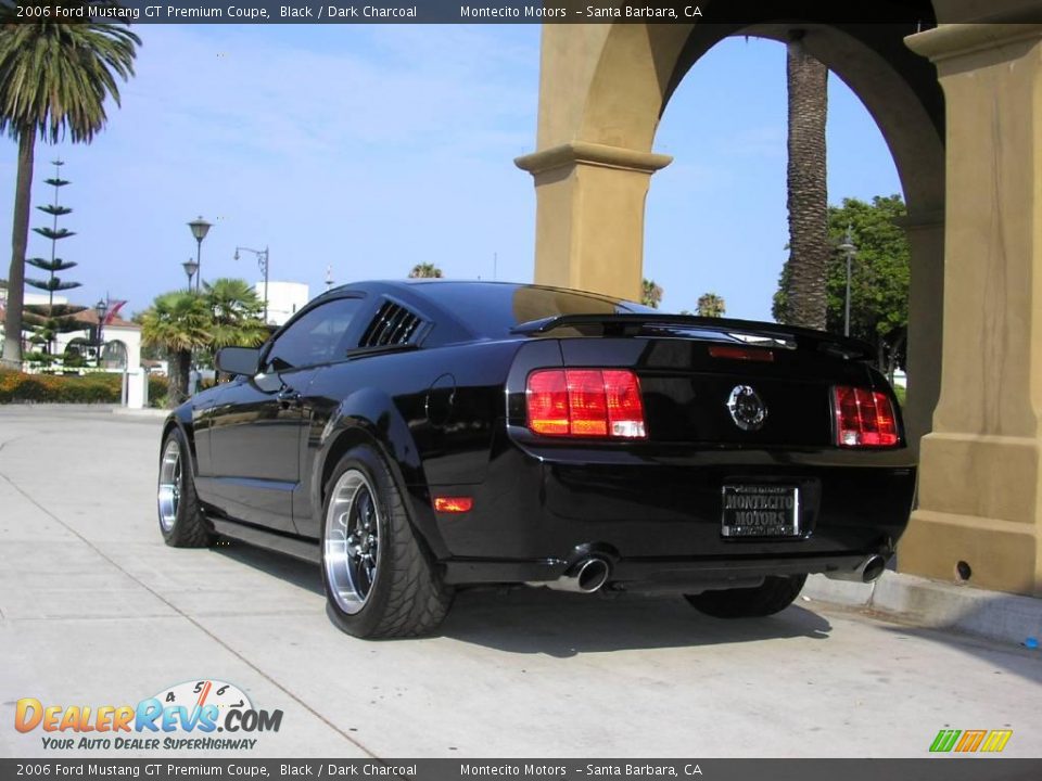 2006 Ford Mustang GT Premium Coupe Black / Dark Charcoal Photo #5