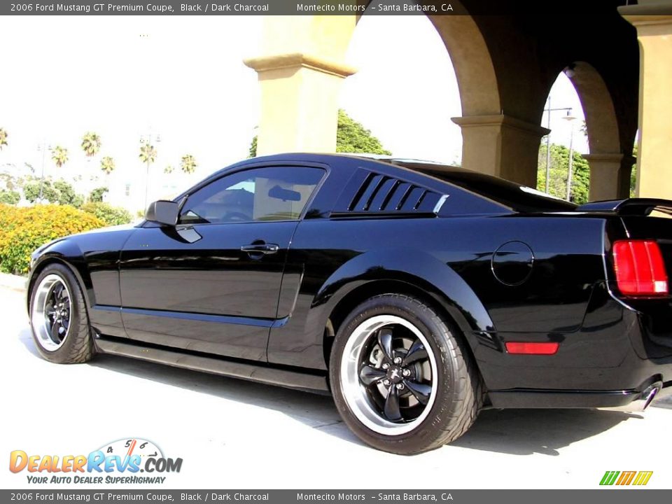 2006 Ford Mustang GT Premium Coupe Black / Dark Charcoal Photo #7