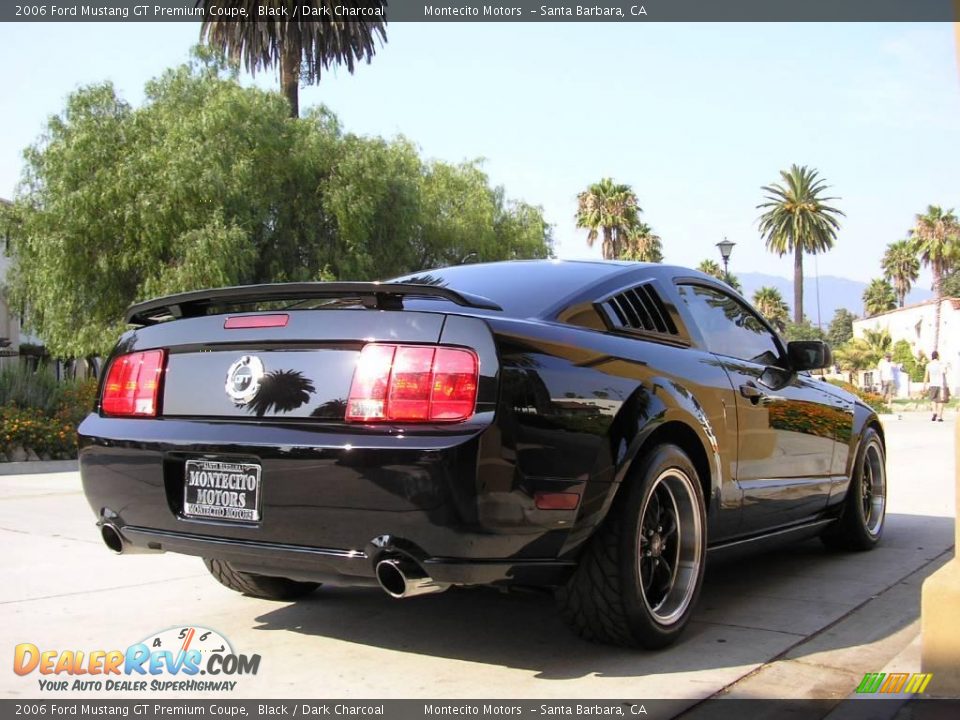2006 Ford Mustang GT Premium Coupe Black / Dark Charcoal Photo #9