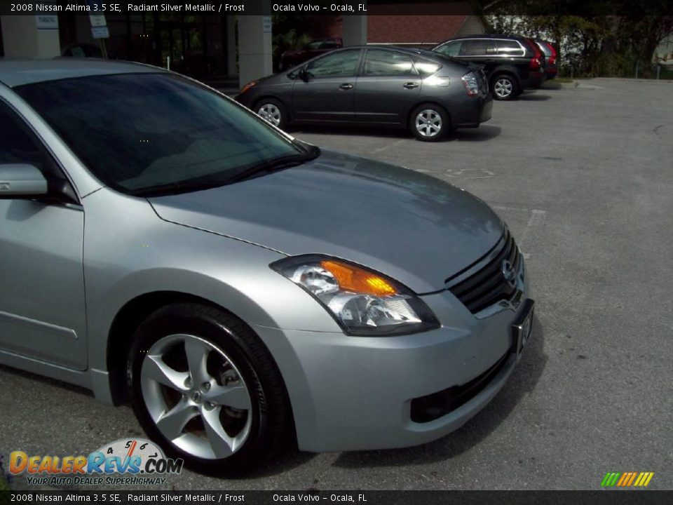 2008 Nissan Altima 3.5 SE Radiant Silver Metallic / Frost Photo #13