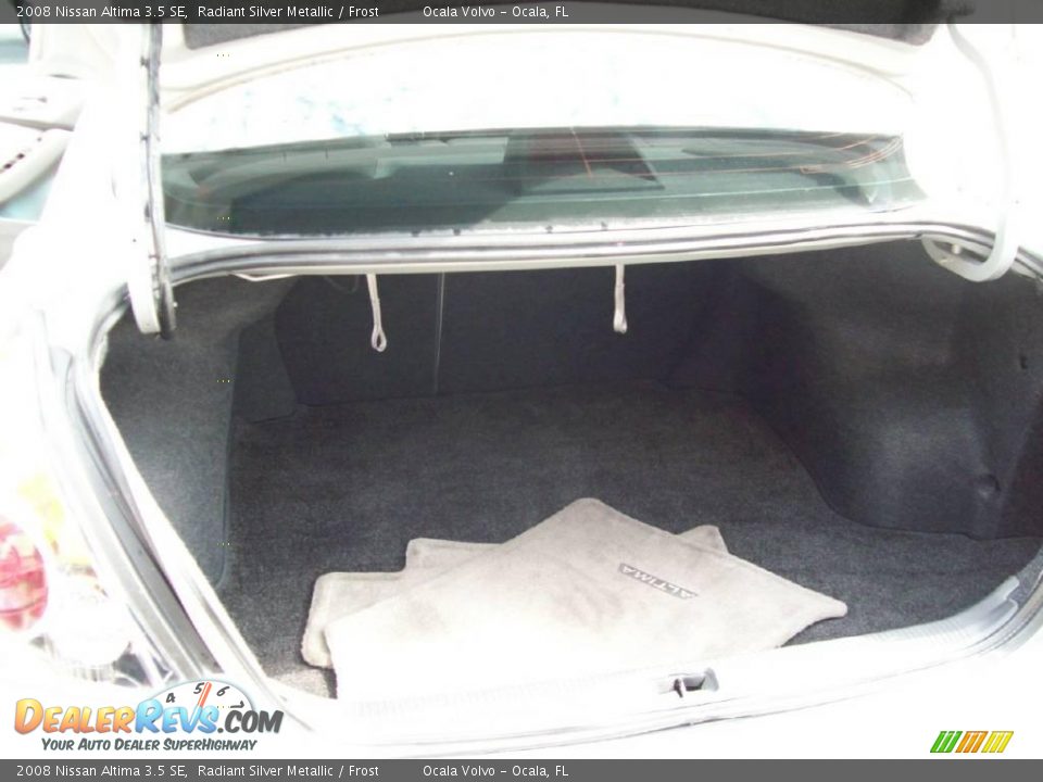 2008 Nissan Altima 3.5 SE Radiant Silver Metallic / Frost Photo #16