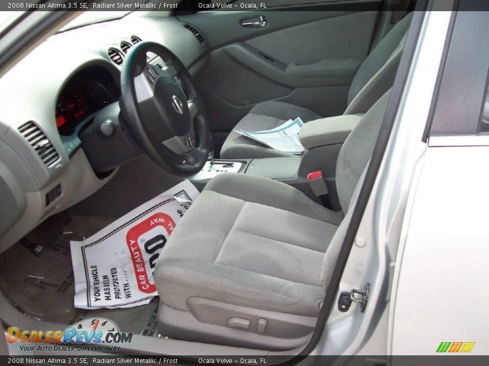 2008 Nissan Altima 3.5 SE Radiant Silver Metallic / Frost Photo #18
