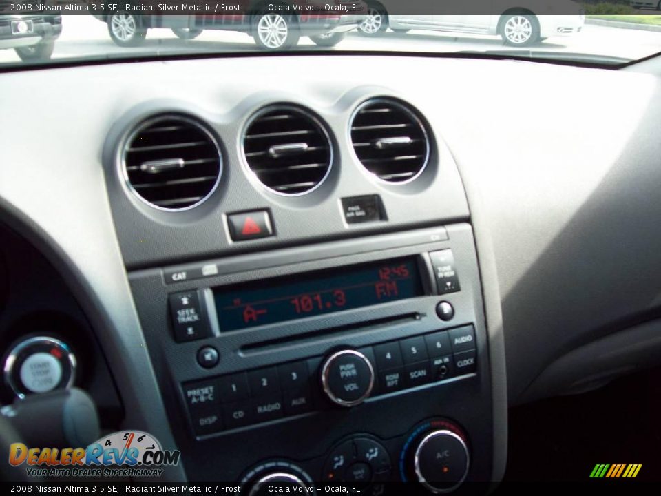 2008 Nissan Altima 3.5 SE Radiant Silver Metallic / Frost Photo #21